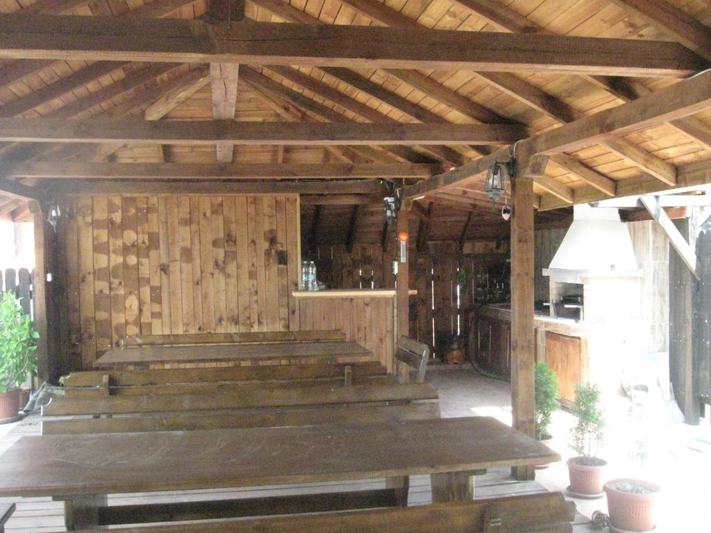 Guest House Chinar 08 Kirkovo  Extérieur photo
